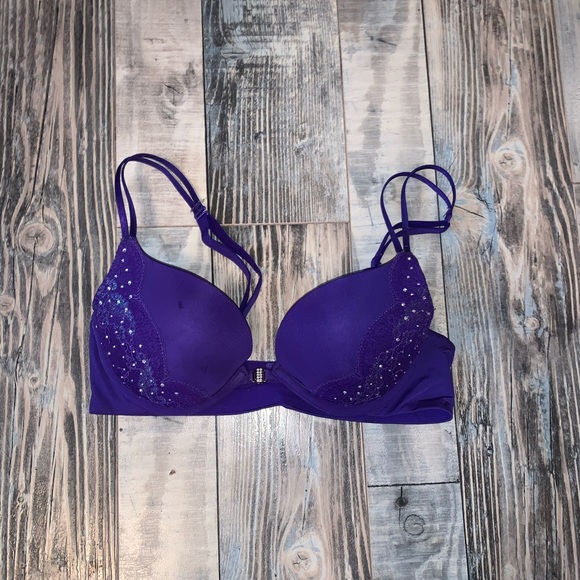 32B bra - Picture 1 of 1